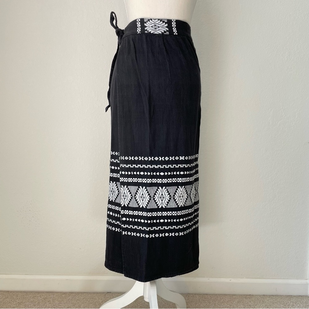 VINTAGE WOVEN COTTON EMBROIDERED MAXI MIDI WRAP SKIRT - Picture 1 of 11